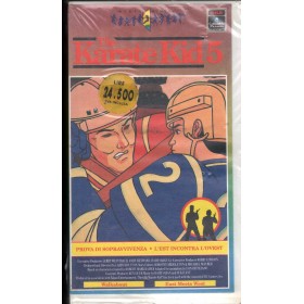 The Karate Kid 5, Prova Di Sopravvivenza, L'Est Incontra L' Ovest VHS CVT23421 Sigillato The Karate Kid 5, Prova Di Sopravvivenza, L'Est Incontra L' Ovest VHS CVT23421 Sigillato