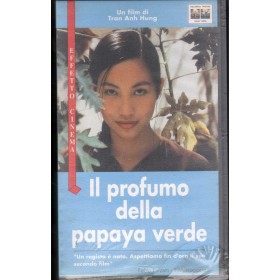 Il Profumo Della Papaya Verde VHS Tran Anh Hung Univideo - CC70822 Sigillato Il Profumo Della Papaya Verde VHS Tran Anh Hung Univideo - CC70822 Sigillato