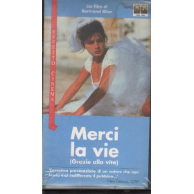 Merci La Vie - Grazie Alla Vita VHS Bertrand Blier Univideo - CC62432 Sigillato Merci La Vie - Grazie Alla Vita VHS Bertrand Blier Univideo - CC62432 Sigillato