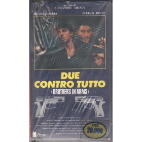 Due Contro Tutti VHS Alexandre Arcady Univideo - CN53272 Sigillato Due Contro Tutti VHS Alexandre Arcady Univideo - CN53272 Sigillato
