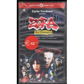 Zora La Vampira VHS Marco E Antonio Manetti Univideo - PSC3526 Sigillato Zora La Vampira VHS Marco E Antonio Manetti Univideo - PSC3526 Sigillato