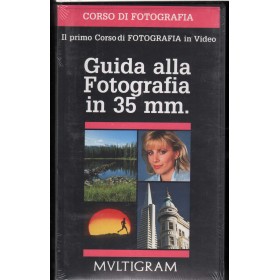 Guida Alla Fotografia In 35 Mm VHS Brian Ratty Univideo - AA112201 Sigillato Guida Alla Fotografia In 35 Mm VHS Brian Ratty Univideo - AA112201 Sigillato