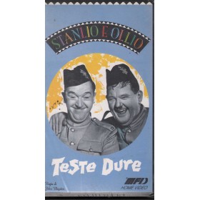 Stanlio E Ollio: Teste Dure VHS John Blayston Univideo - MFD80334 Sigillato Stanlio E Ollio: Teste Dure VHS John Blayston Univideo - MFD80334 Sigillato