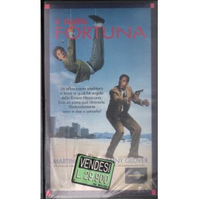 E' Tutta Fortuna VHS Nadia Tass Univideo - UVS70363 Sigillato E' Tutta Fortuna VHS Nadia Tass Univideo - UVS70363 Sigillato