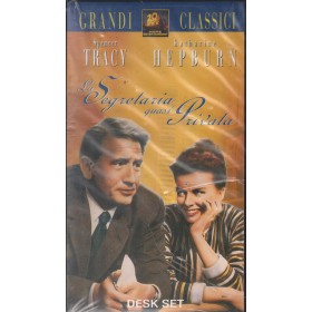 La Segretaria Quasi Privata VHS Walter Lang Univideo - 1244SA Sigillato La Segretaria Quasi Privata VHS Walter Lang Univideo - 1244SA Sigillato