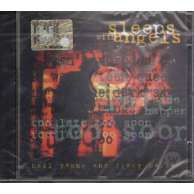 Neil Young & Crazy Horse CD Sleeps With Angels / Reprise 9362-45749-2 Sigillato Neil Young & Crazy Horse CD Sleeps With Angels Nuovo Sigillato 0093624574927