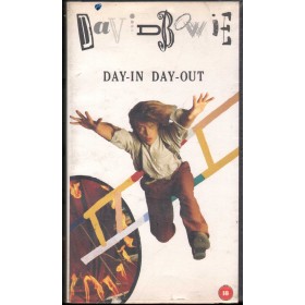David Bowie VHS Day In Day Out Picture Music – MVR9900682 Nuovo David Bowie VHS Day In Day Out Picture Music – MVR9900682 Nuovo