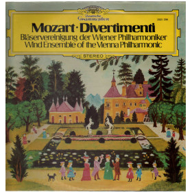 Mozart - Blaservereinigung Der Wiener Philharmoniker Lp Divertimenti Deutsche Mozart - Blaservereinigung Der Wiener Philharmoniker Lp Divertimenti Deutsche