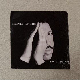 Lionel Richie Vinile 7" 45 giri Do It To Me / Motown – 8600287 Nuovo Lionel Richie Vinile 7" 45 giri Do It To Me / Motown – 8600287 Nuovo