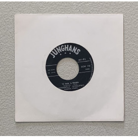 Maringola, D'Onofrio Vinile 7" 45 giri 'O Rialo 'E Natale / Natale Cca' - Natale Lla' Nuovo Maringola, D'Onofrio Vinile 7" 45 giri 'O Rialo 'E Natale / Natale Cca' - Natale Lla' Nuovo
