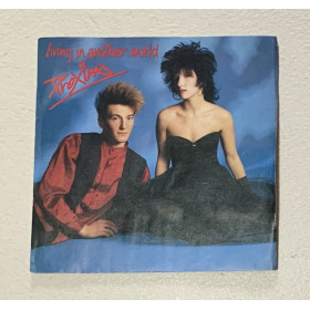 Proxima Vinile 7" 45 giri Living In Another World / Durium – DE3271 Nuovo Proxima Vinile 7" 45 giri Living In Another World / Durium – DE3271 Nuovo