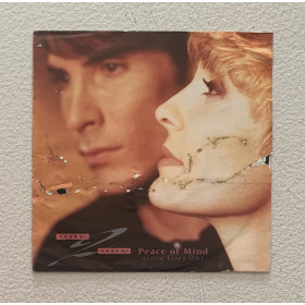 One 2 One Vinile 7" 45 giri Peace Of Mind (Love Goes On) / 3908557 Nuovo One 2 One Vinile 7" 45 giri Peace Of Mind (Love Goes On) / 3908557 Nuovo