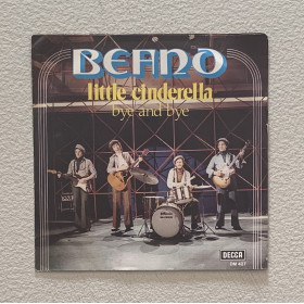 Beano Vinile 7" 45 giri Little Cinderella / Bye And Bye / Decca – DM427 Nuovo Beano Vinile 7" 45 giri Little Cinderella / Bye And Bye / Decca – DM427 Nuovo